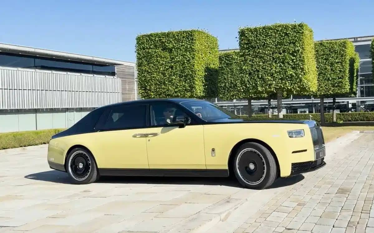 One of the rarest Rolls-Royces ever made is this $20M 1-of-1 that even has a $1M license plate